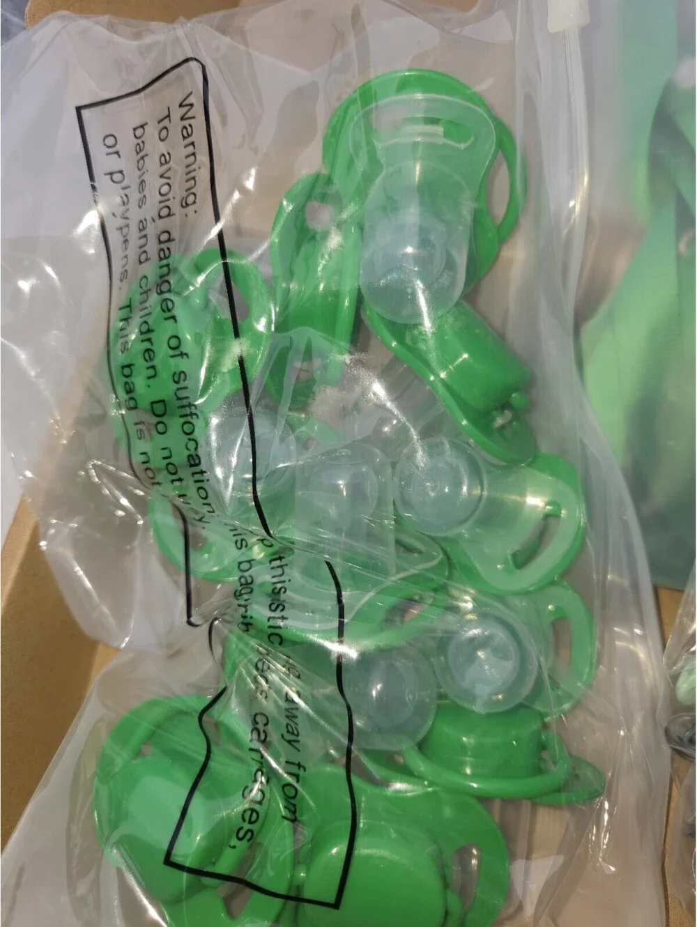 Baby shower Pacifier game